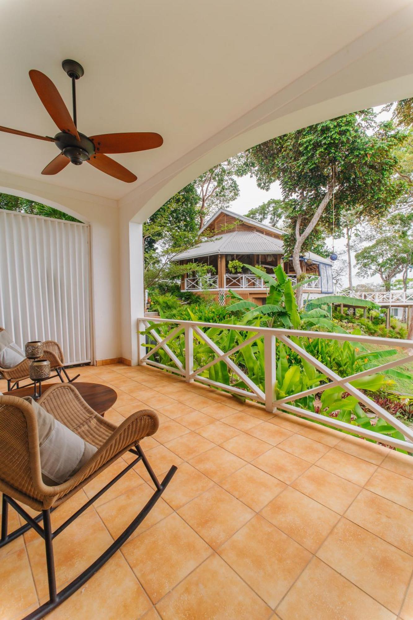 Blue Roatan Resort West Bay Ngoại thất bức ảnh